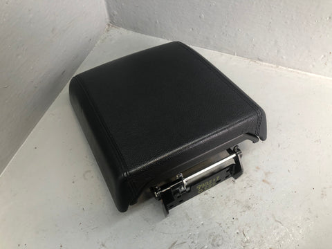 Discovery Sport Centre Console Lid in Black L550 Land Rover 2014 to 2019 L15066