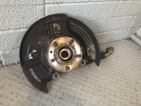Discovery 4 Hub Near Side Front with ABS Sensor Land Rover 2009 to 2016 J18066