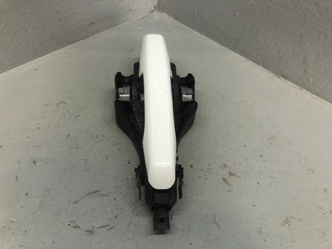 Discovery Sport Door Handle Exterior Near Side Front Fuji White Land Rover