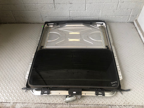 Range Rover L322 Sunroof Glass Cartridge Frame Assembly 2006 to 2009 D01076