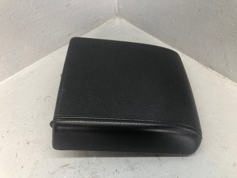 Discovery Sport Centre Console Lid in Black L550 Land Rover 2014 to 2019 L15066