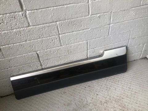 Range Rover L405 Door Trim Lower Off Side Front Causeway Grey 950 CK52 21064 ADW