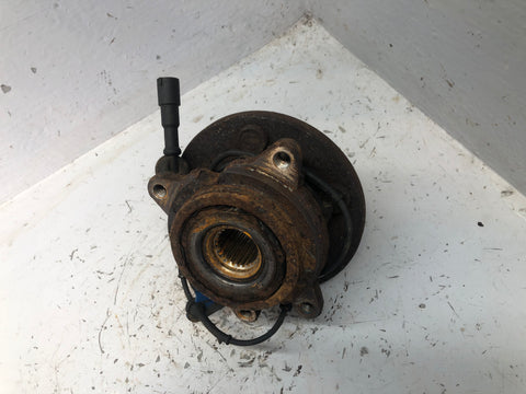 Discovery 2 Hub Bare with ABS Sensor Off Side Front Land Rover 1998 to 2004