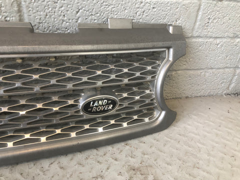 Range Rover L322 Grille Front Facelift Grey Land Rover 2006 to 2010 D01076