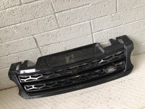 Range Rover Sport Grille Front in Black Pre-Facelift L494 2014 to 2018