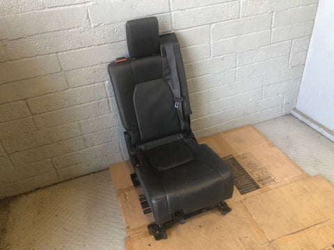 Discovery 4 Seats Rear 2nd Second Row in Black Land Rover 2009 to 2016 L10076