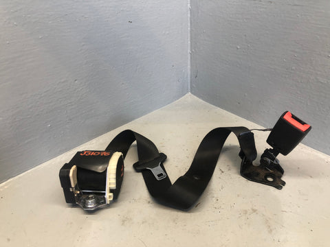 Freelander 2 Seat Belt Centre Rear Black with Buckle Land Rover 2006 to 2011