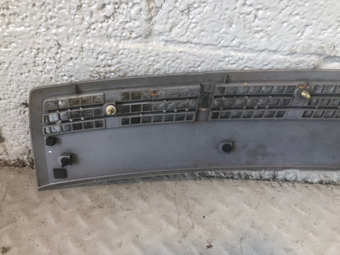 Range Rover L322 Bonnet Grill Under Windscreen 2002 to 2013 D01076