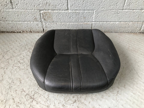 Discovery 4 Seat Padded Base Near Side Front Black Commercial Land Rover K26086