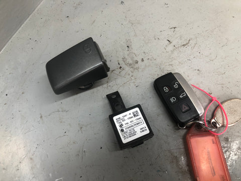 Discovery 4 Key Remote and Blade with Door Lock Land Rover 2009 to 2016 K18066