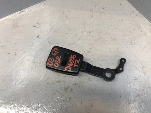 Discovery 3 Seat Belt Buckle Clasp 3rd Row Off Side Rear Type 2 2004 to 2006