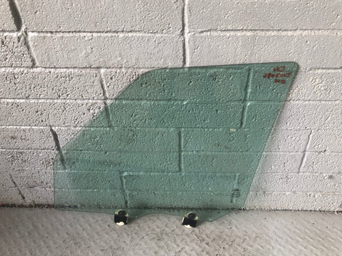 Discovery 4 Window Glass Off Side Front Door Land Rover 2009 to 2016 D03086