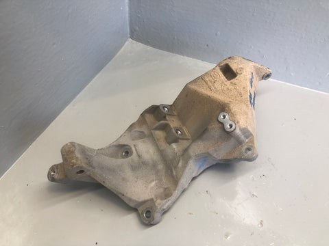 Discovery 4 Alternator Bracket Mount 3.0 TDV6 CPLA-10239-AC Land Rover Gen 2