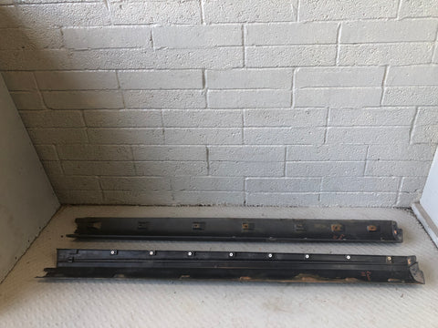 Discovery 3 or 4 Sill Trim Cover Protector Pair Land Rover 2004 to 2014 K02066
