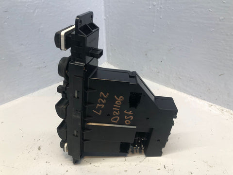 Range Rover L322 Window Switch Pack Off Side Front YUD000301PUY 2002 to 2009