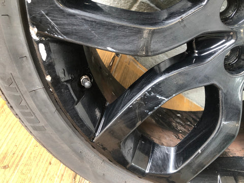 Range Rover Evoque Alloy Wheel and Tyre 20" 245/45ZRF20 L538 L03066B