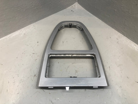 Freelander 2 Centre Console Gearstick Surround trim 6H52-A046C34/5-AA Land Rover