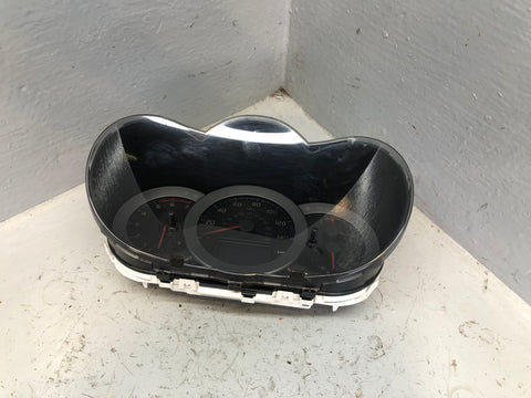 Toyota RAV4 XA30 Instrument Cluster 2.2 D-D4 838000-42C73 Manual 2006 to 2012