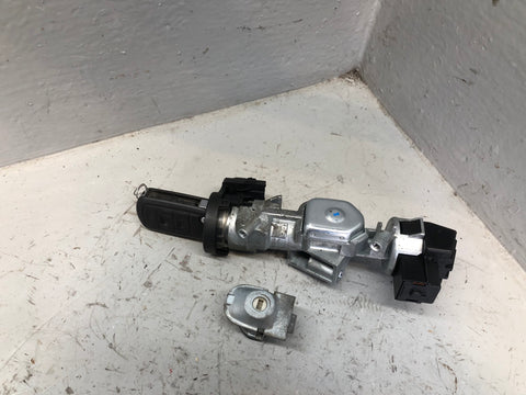 Range Rover Sport Lock Set Ignition Barrel Lock with 1 x Key Fob L320 D23096