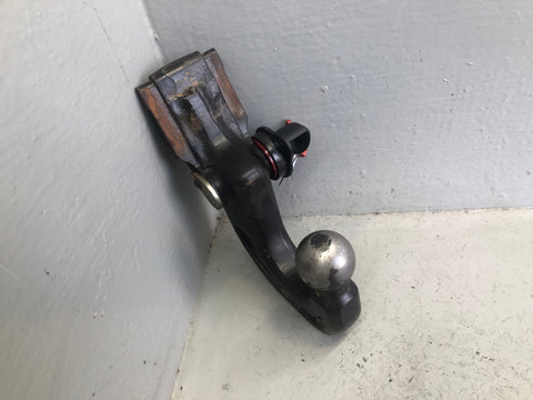 Range Rover Sport Discovery 3 4 Tow Bar Detachable New Lock and Keys