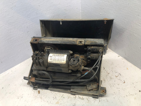 Discovery 2 Air Suspension Compressor Wabco RQG100041 Housing L318 Land Rover