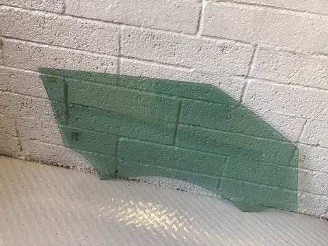 Range Rover Evoque Glass Front Door Window Near Side 2011 to 2018 3 Door
