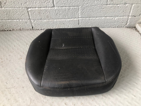 Discovery 3 Seat Padded Base Near Side Front Black Leather Land Rover K02066