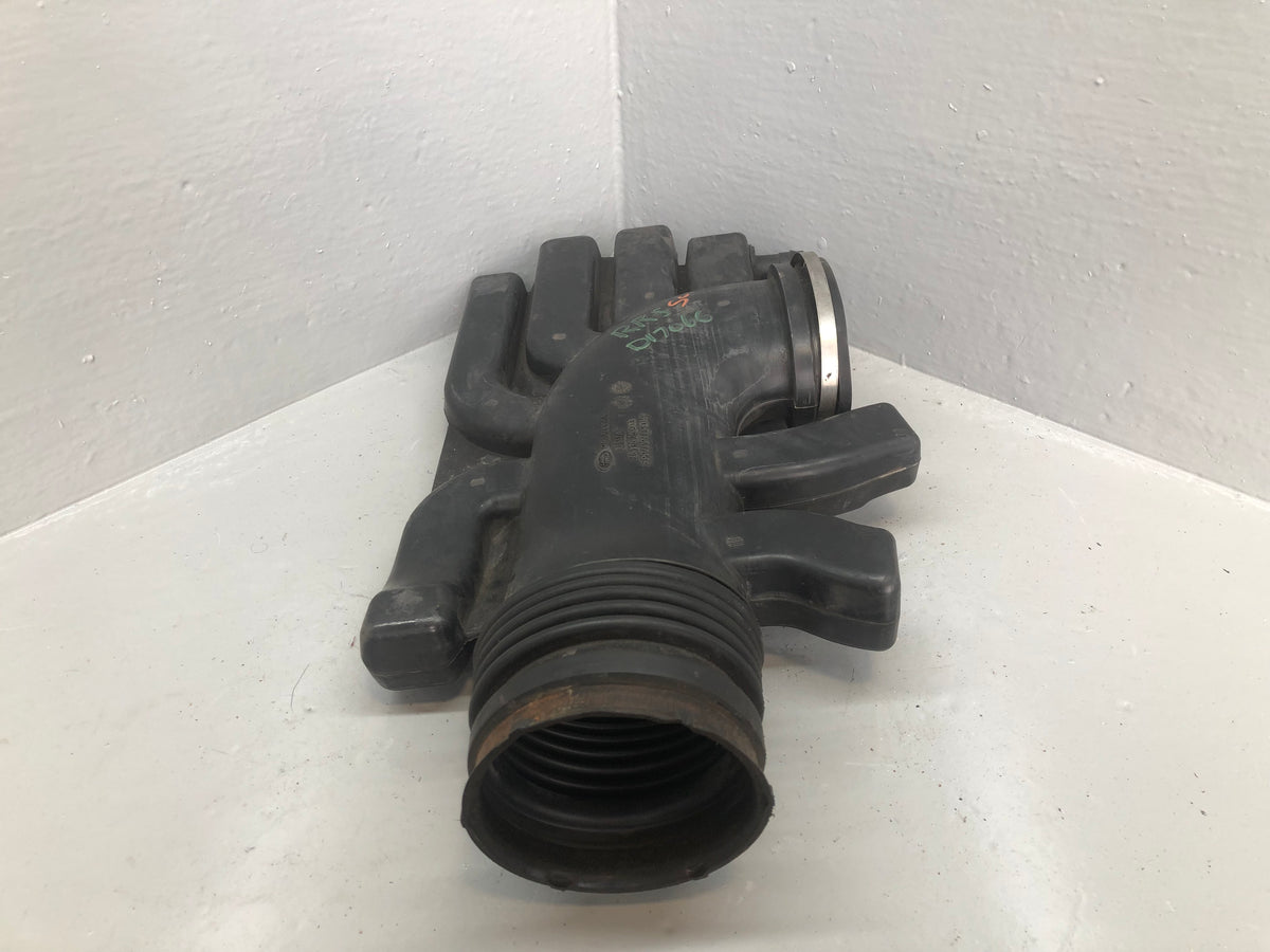 Range Rover Sport Air Intake Duct Pipe Inlet L320 4.2 Supercharged PHD500055