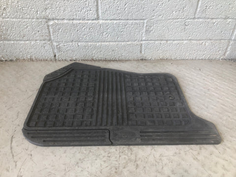 Discovery 4 Floor Mats Rubber Genuine Land Rover 2009 to 2016 L10076