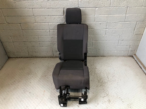 Discovery 3 Seats Rear Middle Row in Grey Cloth Land Rover 2004 to 2009 L03096