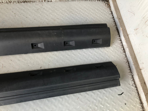 Discovery 3 or 4 Sill Trim Cover Protector Pair Land Rover 2004 to 2014 J14096