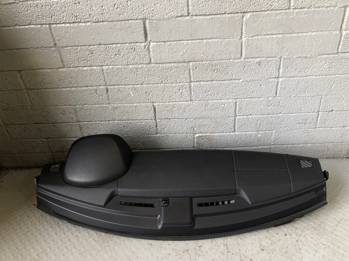 Discovery 4 Dashboard Black Sat Nav Land Rover 2009 to 2016 J23096