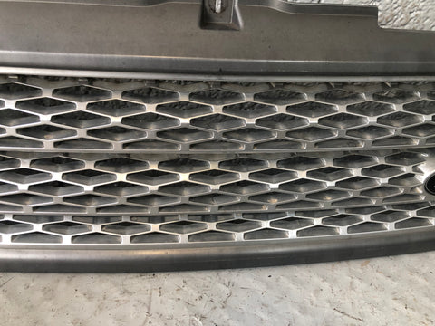 Range Rover L322 Grille Front Facelift Grey Land Rover 2006 to 2010 K11056