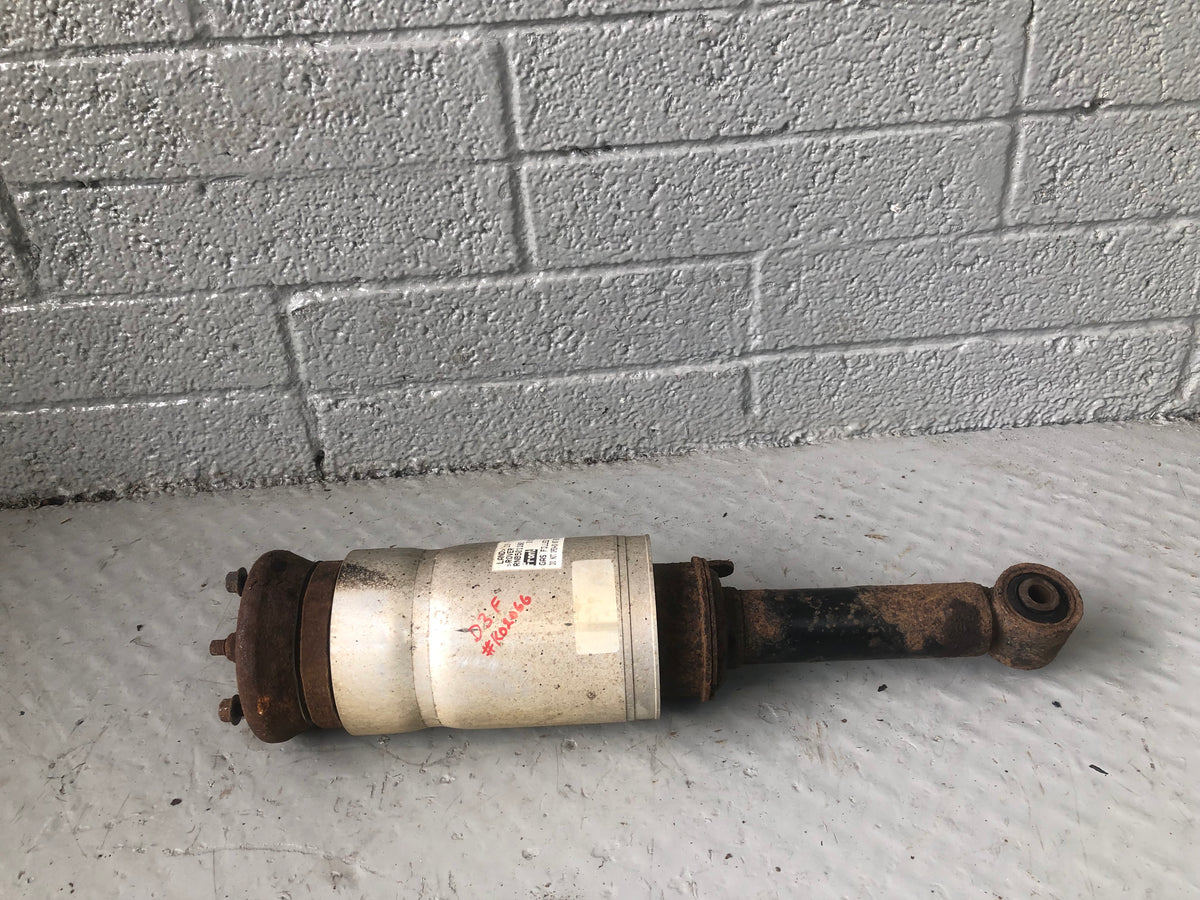 Discovery 3 Front Suspension Airbag Shock Absorber Strut Land Rover RNB501180