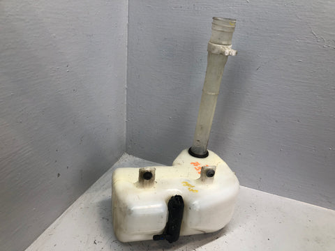 Discovery 2 Windscreen Washer Bottle Pumps Land Rover 1998 to 2004 L14106