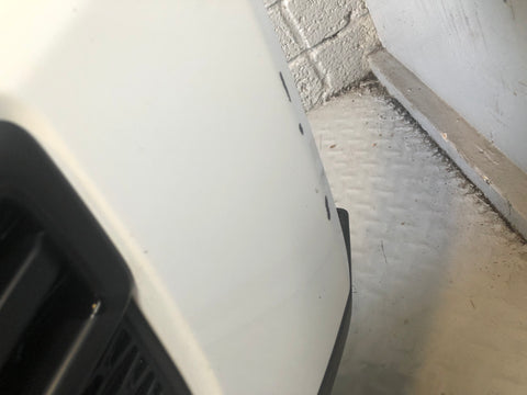 Discovery Sport Bumper Front Fuji White L550 Land Rover 2014 to 2019 L15066