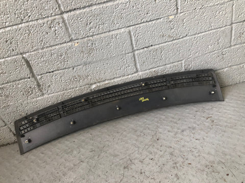 Range Rover L322 Bonnet Grill Under Windscreen 2002 to 2013 L29076
