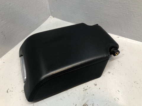 Discovery 3 Centre Console Lid Armrest Leather Land Rover L07106