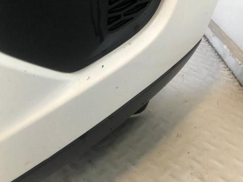 Discovery Sport Bumper Front Fuji White L550 Land Rover 2014 to 2019 L15066