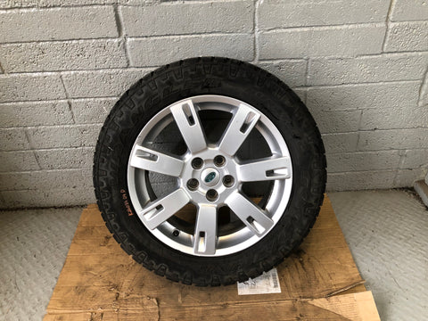 Discovery 4 Alloy Wheels and Tyres 255/55R19 Set of x 4 Land Rover K26086