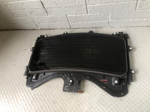 Discovery 3 Sunroof Complete with Motor and Blind Land Rover 2004 to 2009 K02066