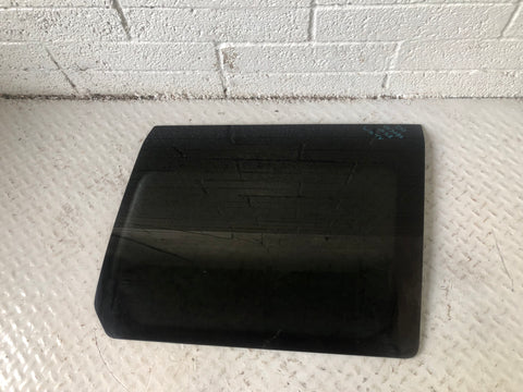 Discovery 4 Window Glass Quarter Off Side Rear Land Rover 2009 to 2016
