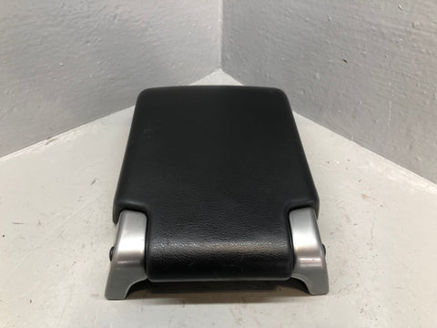 Discovery 3 Centre Console Lid Armrest Grain Leather Land Rover J14096