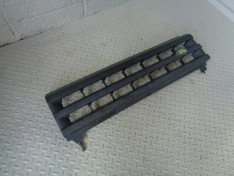 Discovery 2 Front Grille Facelift Land Rover Black 2002 to 2004