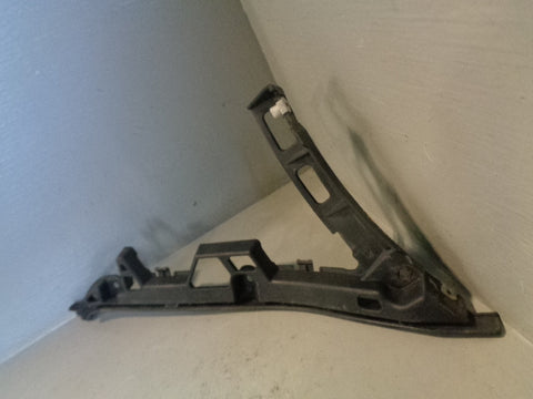 Range Rover Sport Bumper Support Bracket Near Side Rear L320 DQN000071