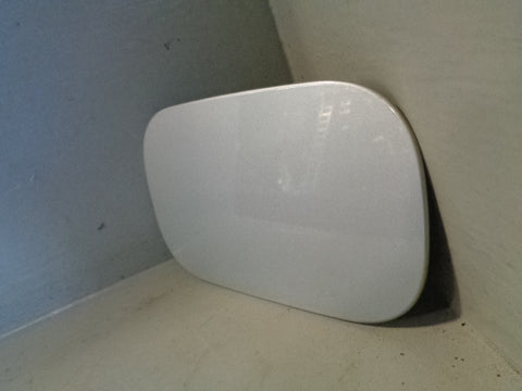 Discovery 3 Fuel Filler Flap in Zermatt Silver Land Rover 2004 to 2009