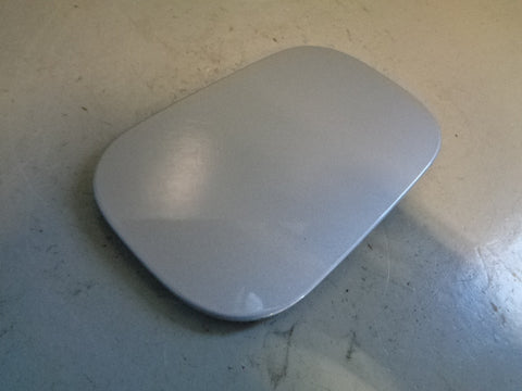 Discovery 3 Fuel Filler Flap in Zermatt Silver Land Rover 2004 to 2009