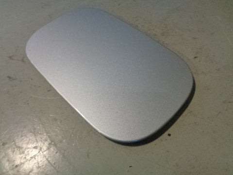 Discovery 3 Fuel Filler Flap in Zermatt Silver Land Rover 2004 to 2009
