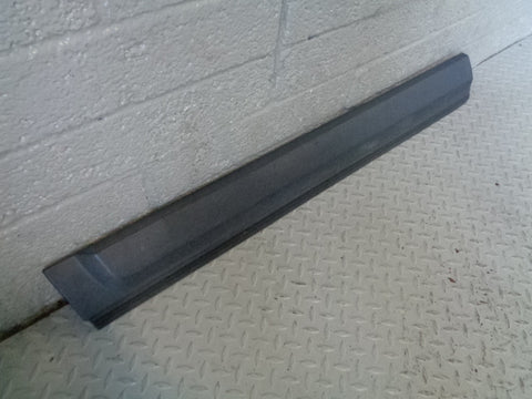 Discovery 3 Lower Door Moulding Trim Near Side Front Land Rover 2004 to 2009