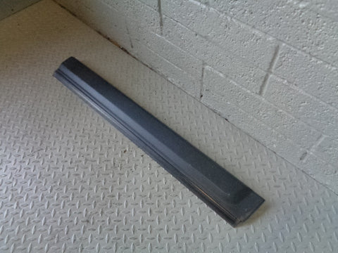 Discovery 3 Lower Door Moulding Trim Off Side Front Land Rover 2004 to 2009